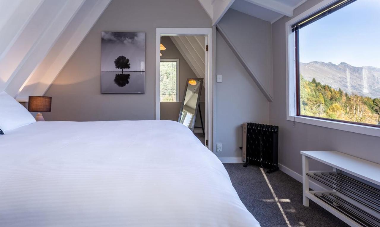 Private Cottage With Spa And Amazing Lake Views Closeburn Exterior foto